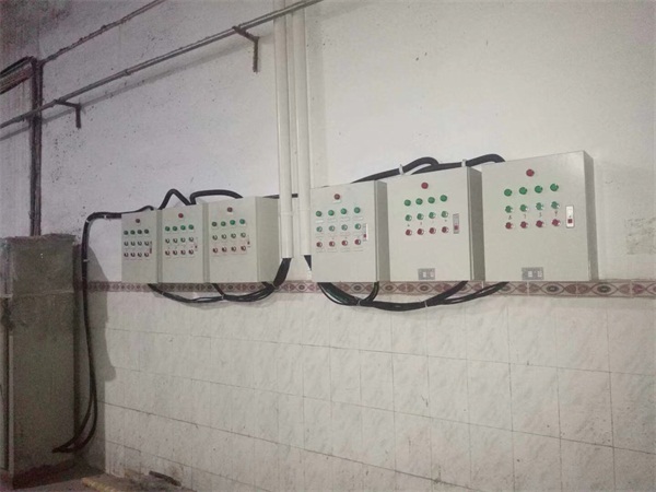 負(fù)壓風(fēng)機(jī)